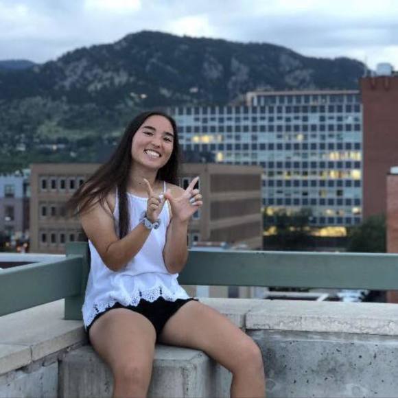 Meet your Posher, Sarah - Picture 1 of 1